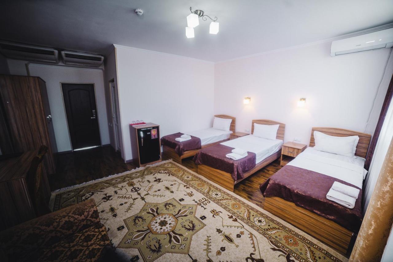 Sunrise Osh Hotel Екстериор снимка
