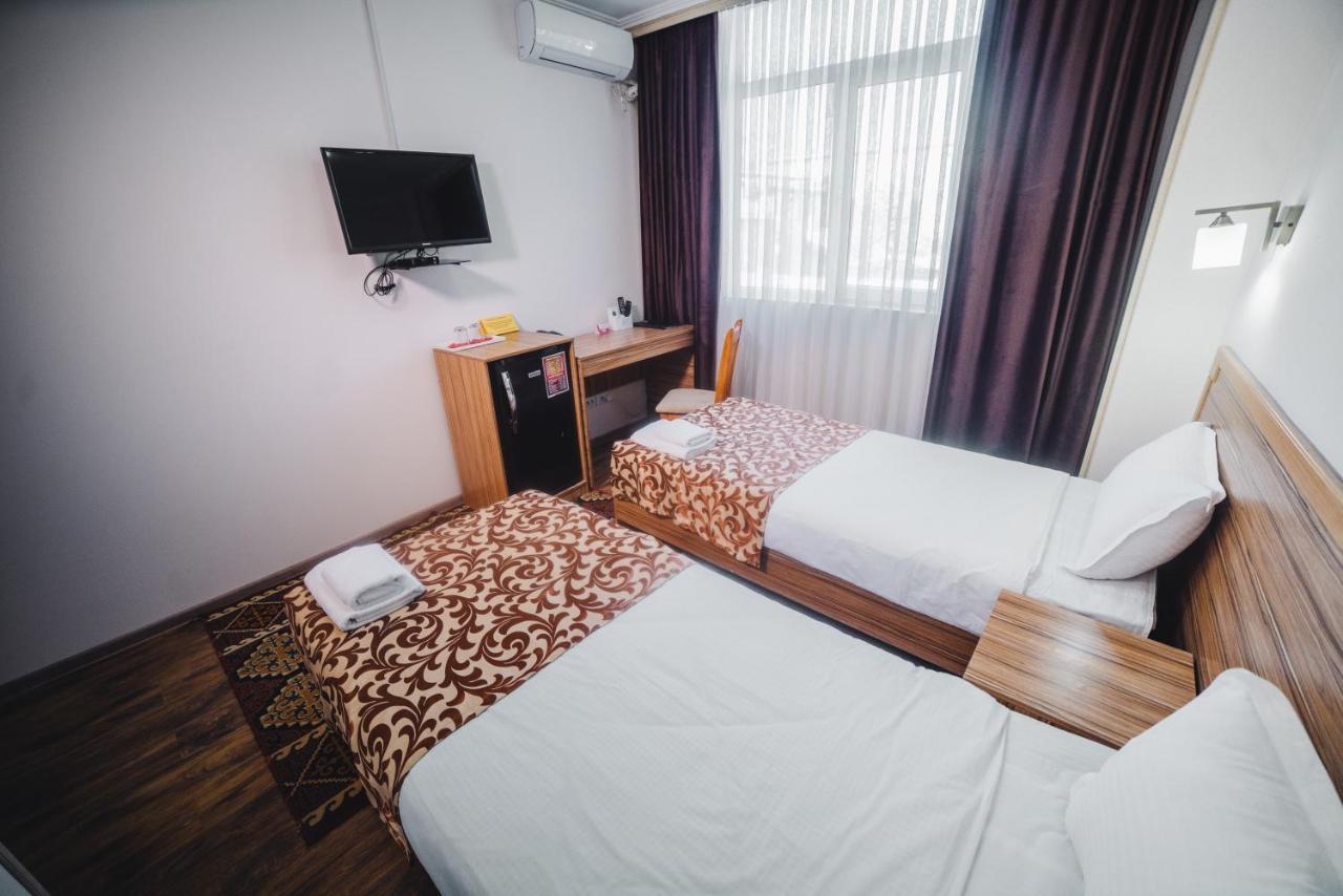 Sunrise Osh Hotel Екстериор снимка