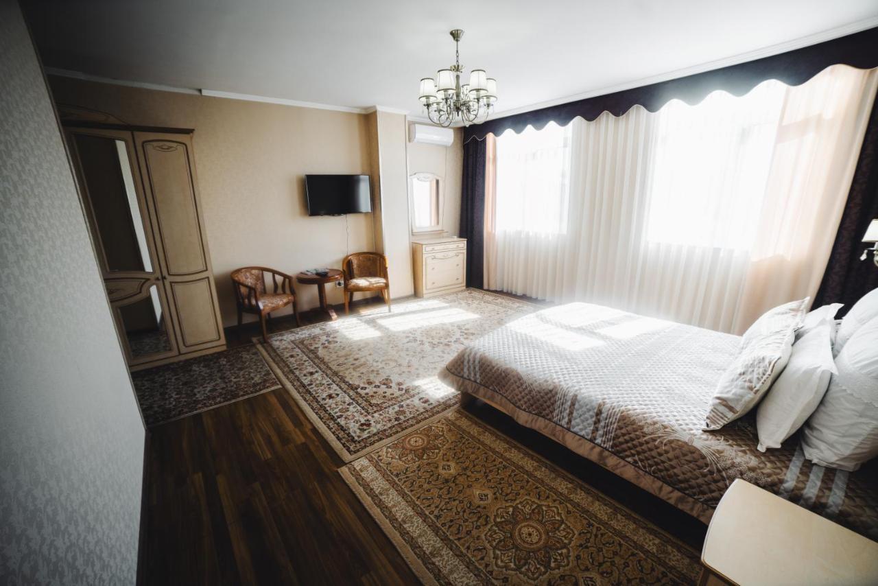 Sunrise Osh Hotel Екстериор снимка